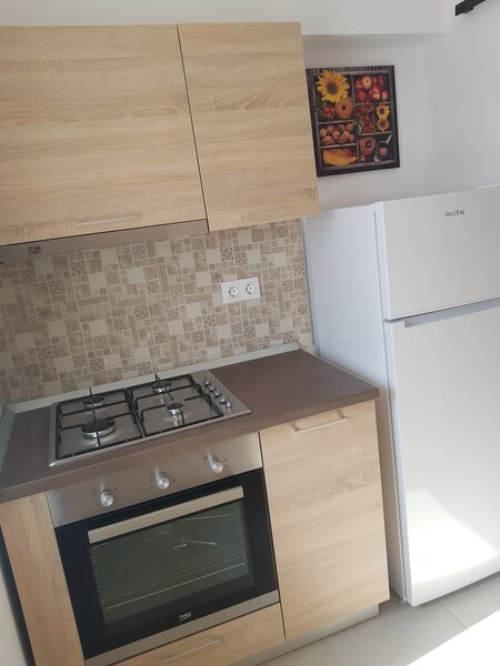Calea Victoriei/ Amzei Proprietar, inchiriez apartament 3 camere,